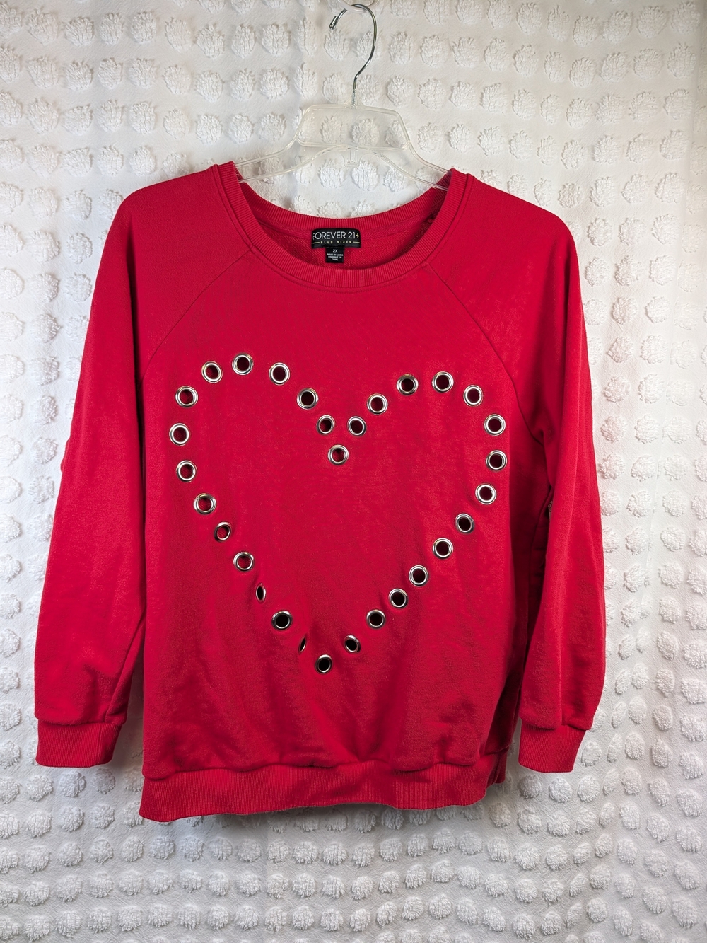 Forever 21 Red Grommet Heart Pullover Sweatshirt Soft Grunge 2X Cotton Blend